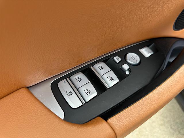 Used 2023 BMW X3 xDrive30i w/ Premium Package AWD/4WD image 15