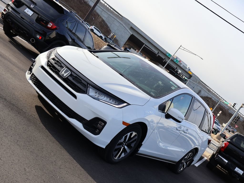 New 2026 Honda Odyssey EX-L image 2