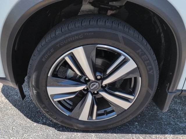 Used 2023 Nissan Rogue SL w/ SL Premium Package AWD/4WD image 11