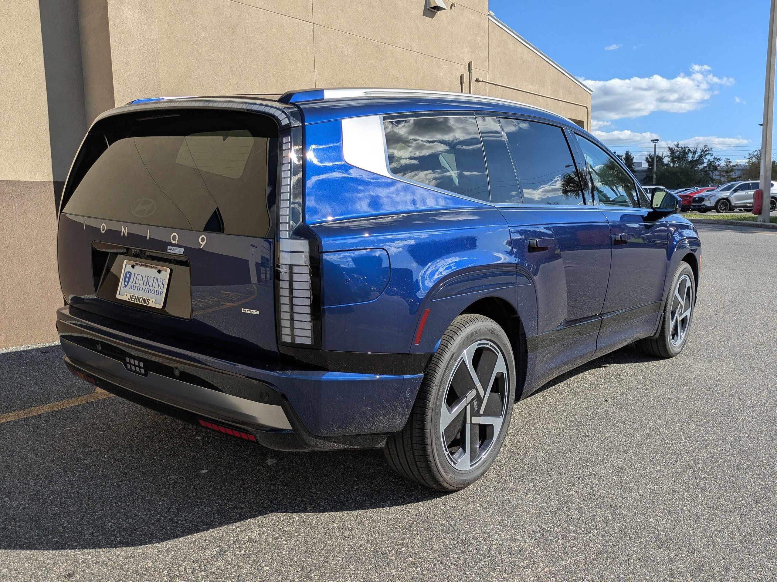 New 2026 Hyundai Ioniq 9 Calligraphy image 5