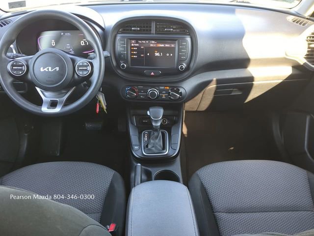 Used 2023 Kia Soul LX w/ Option Group 015 image 15