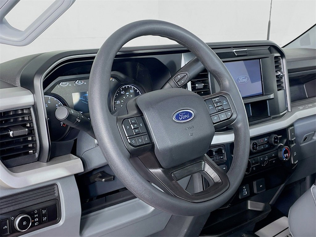 New 2025 Ford F350 XL w/ XL Chrome Package image 12