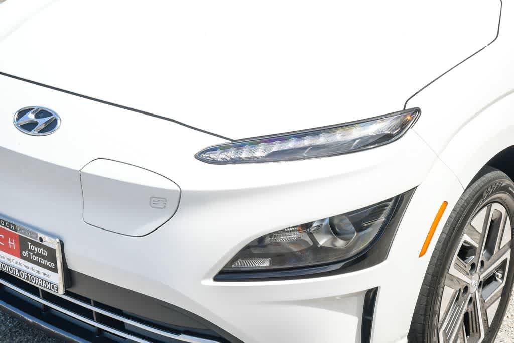 Used 2023 Hyundai Kona SE FWD image 5