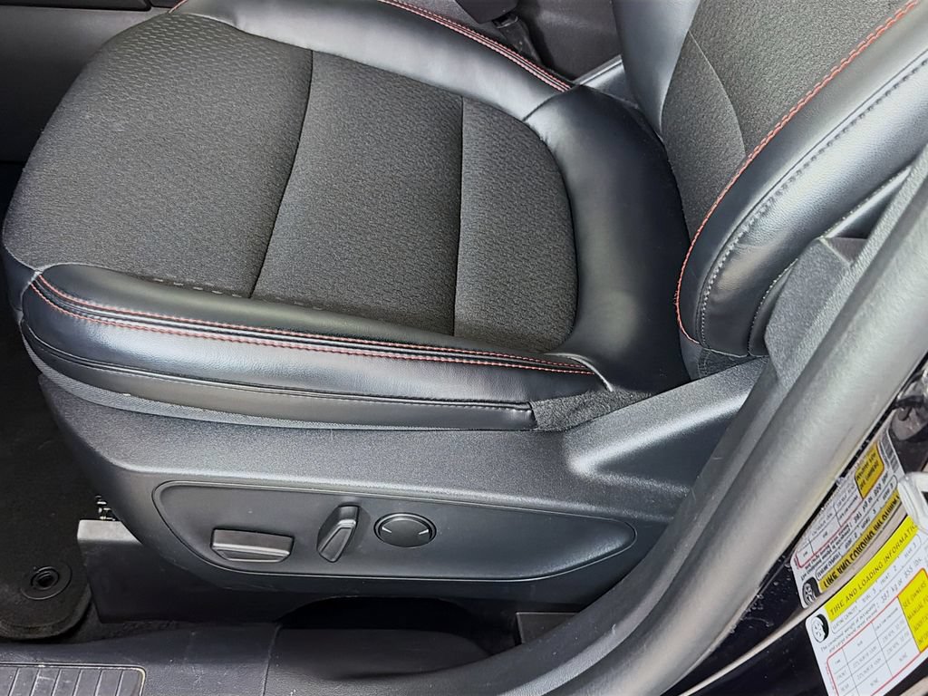 Used 2025 Ford Escape ST-Line AWD/4WD image 22