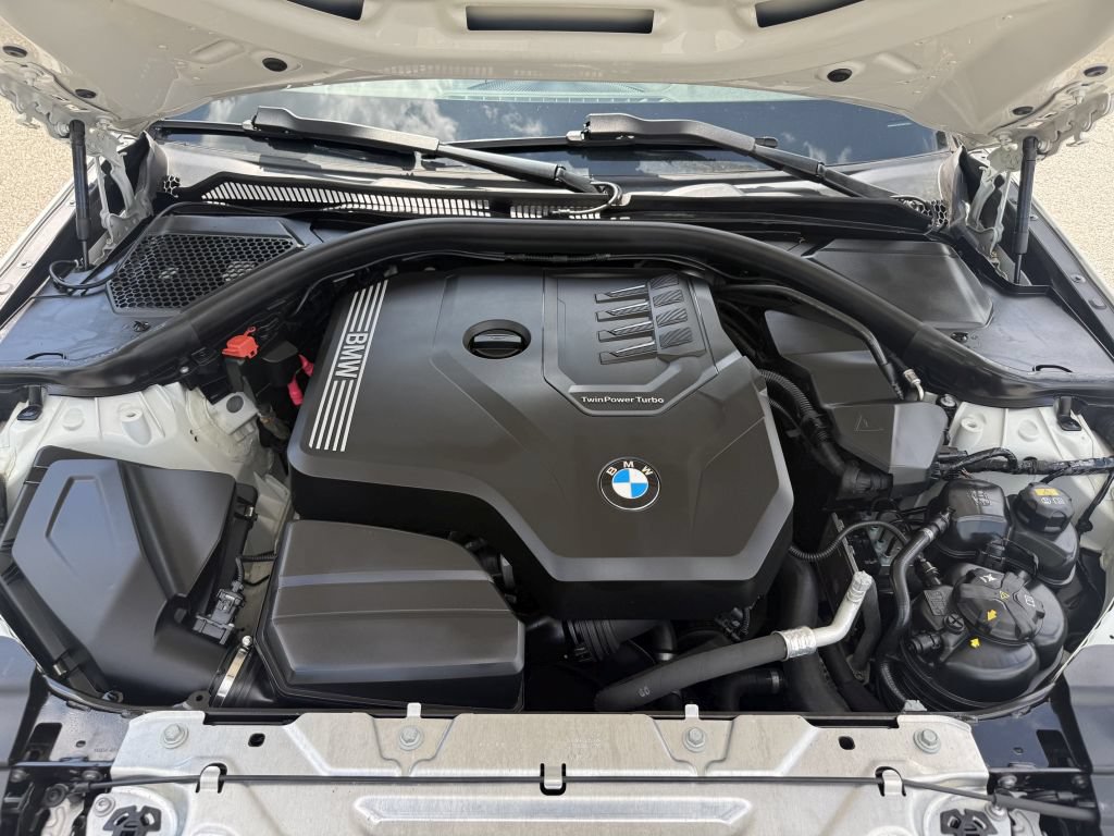 Used 2020 BMW 330i Sedan w/ Convenience Package RWD image 14