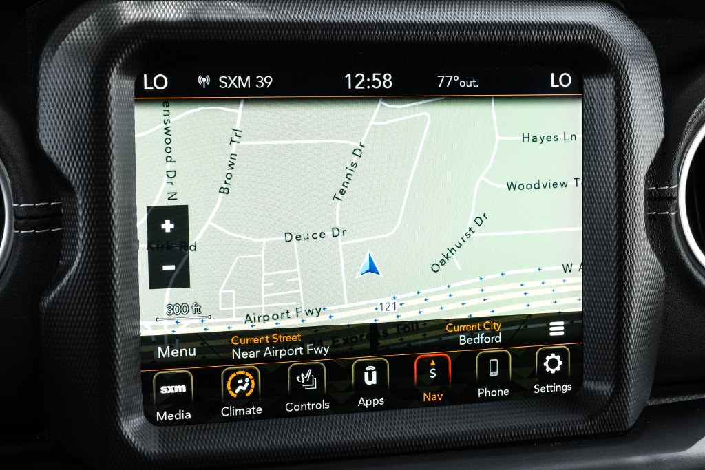 Used 2022 Jeep Wrangler Unlimited Sahara w/ LED Lighting Group AWD/4WD image 6