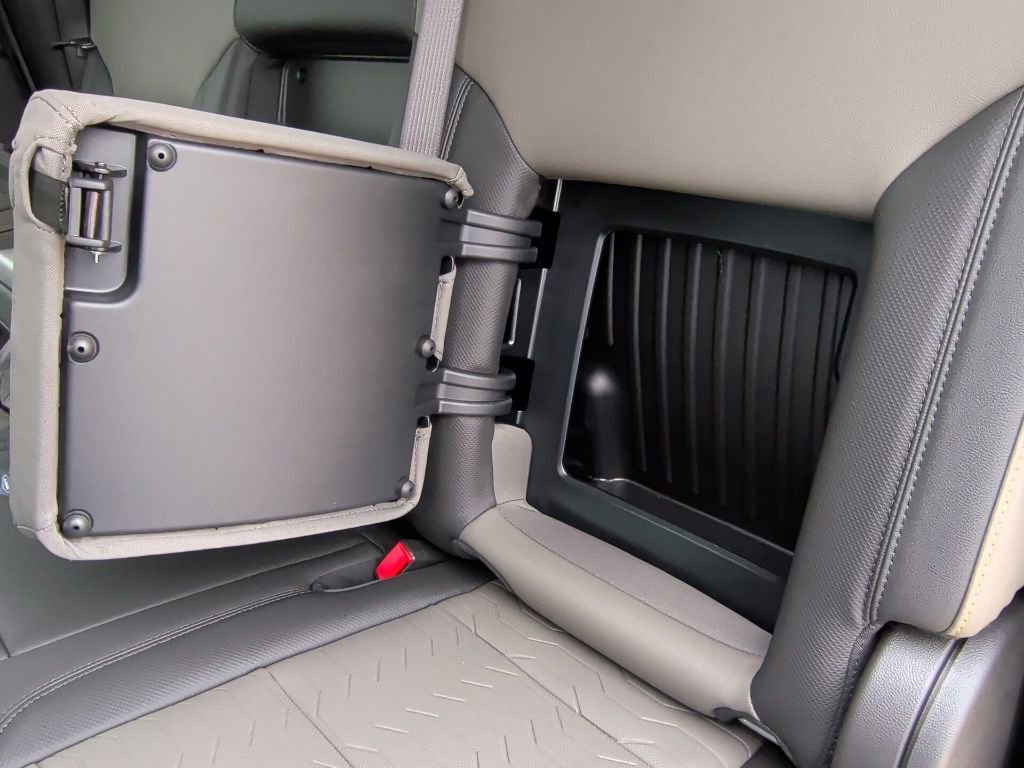 New 2026 Chevrolet Silverado 2500 ZR2 image 39