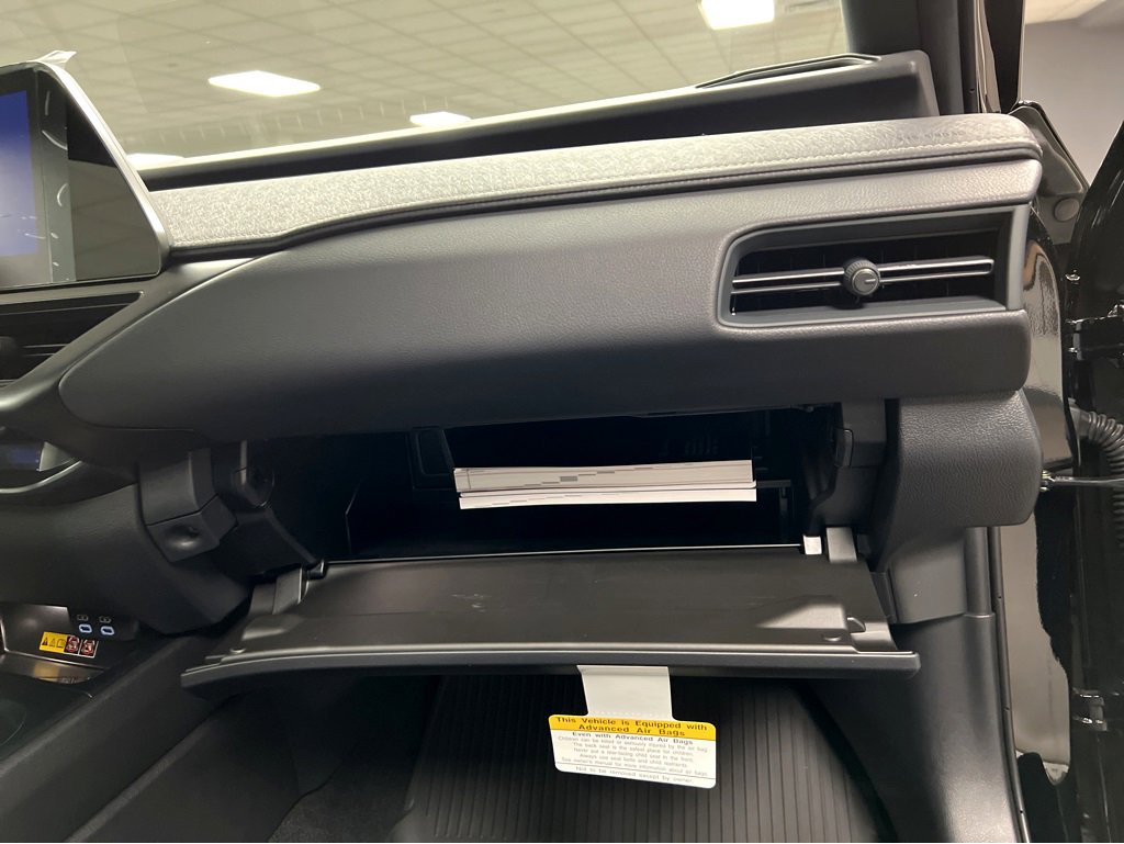 New 2025 Lexus UX 300h AWD image 34