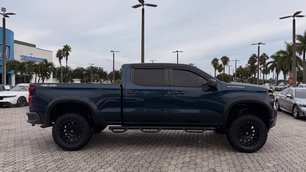 Used 2019 Chevrolet Silverado 1500 RST AWD/4WD image 14