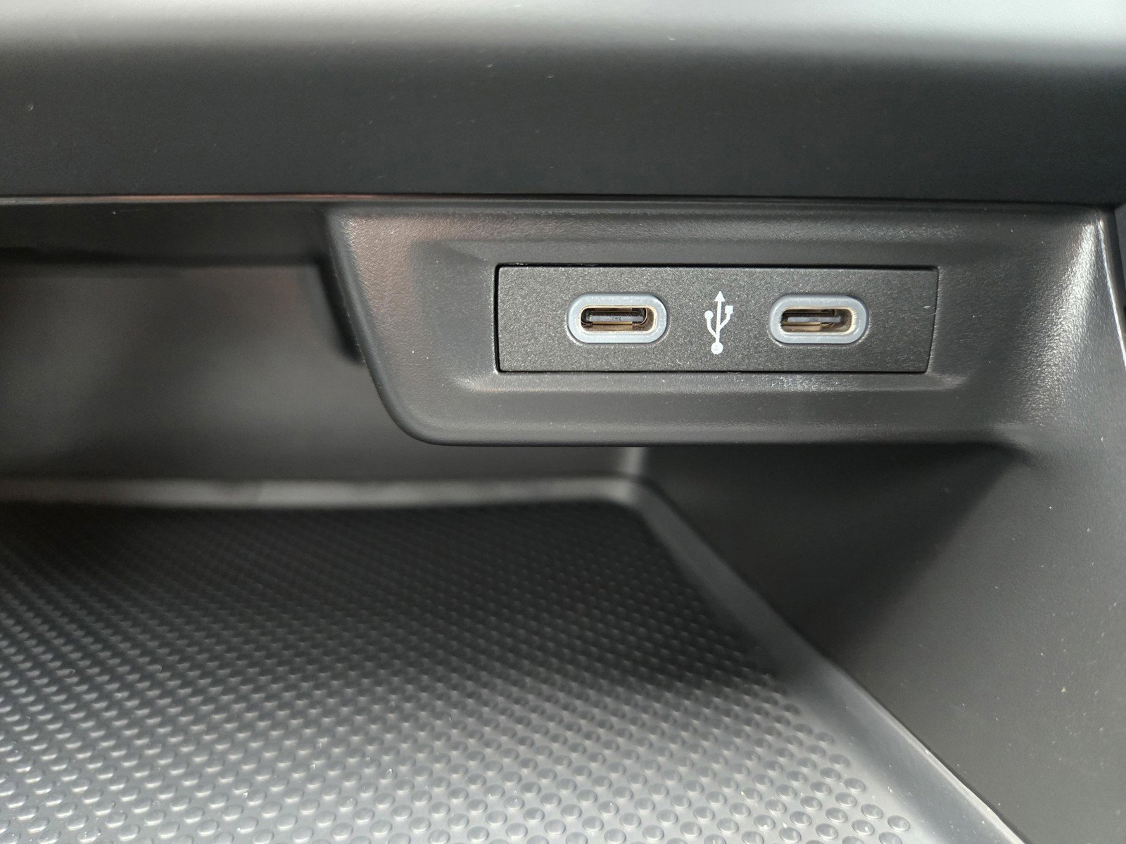 Used 2024 Volkswagen Jetta Sport image 17