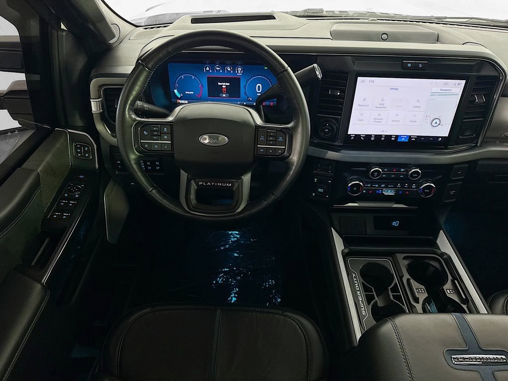 Used 2025 Ford F350 Platinum w/ FX4 Off-Road Package image 27