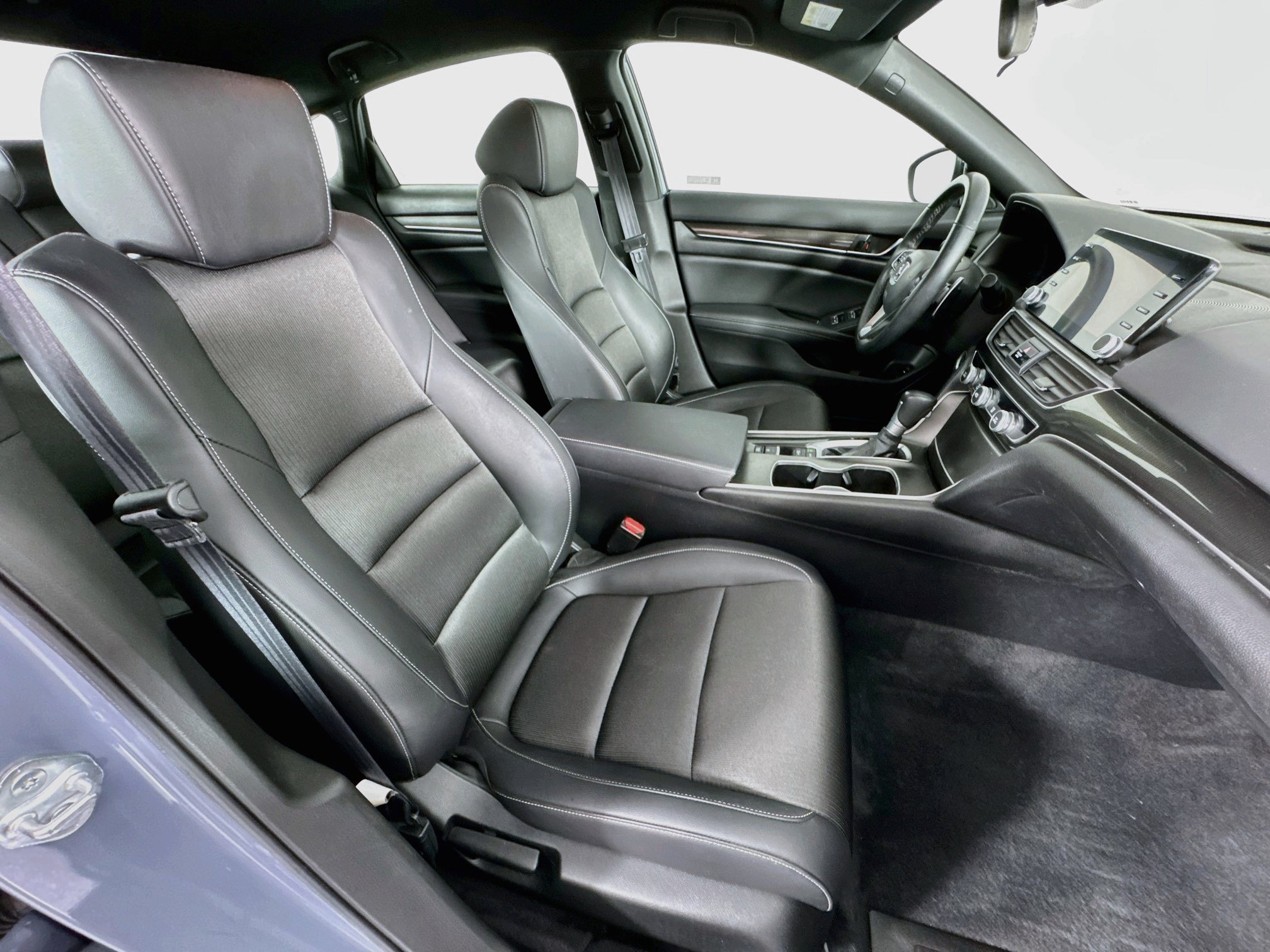 Certified 2022 Honda Accord Sport image 25