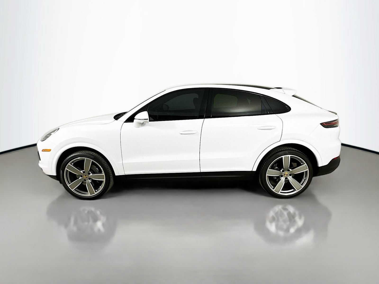 Used 2022 Porsche Cayenne S AWD/4WD image 8