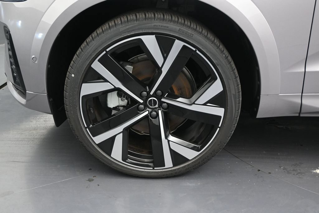 New 2026 Volvo XC60 T8 Ultra AWD/4WD image 9