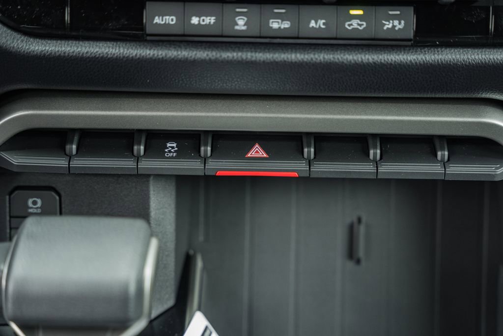 New 2026 Toyota Tundra SR5 AWD/4WD image 25