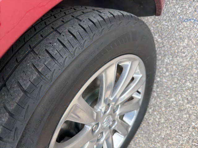 Used 2019 Buick Envision Essence image 9