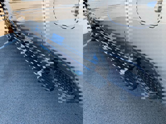 New 2026 GMC Sierra 2500 SLT w/ SLT Premium Package image 9