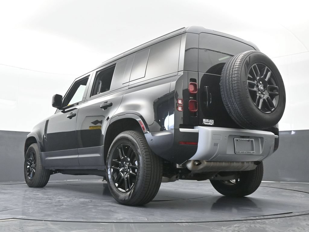 Used 2025 Land Rover Defender 110 S AWD/4WD image 64