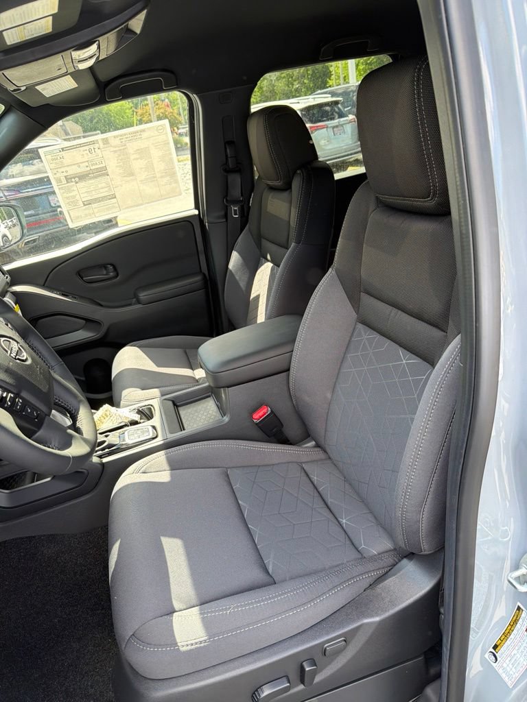 New 2026 Nissan Frontier SV AWD/4WD image 17