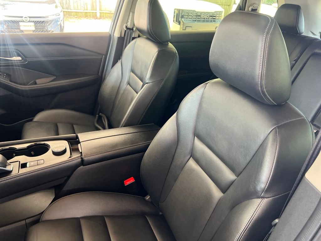 Certified 2023 Nissan Rogue SL AWD/4WD image 5