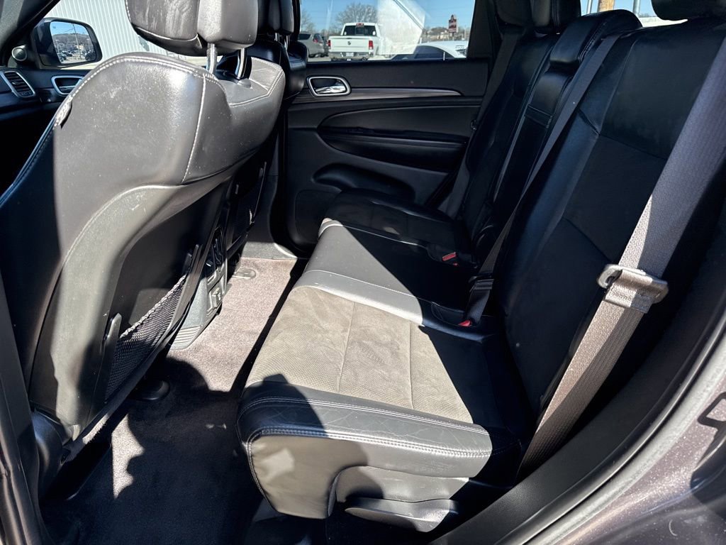 Used 2019 Jeep Grand Cherokee Altitude image 9