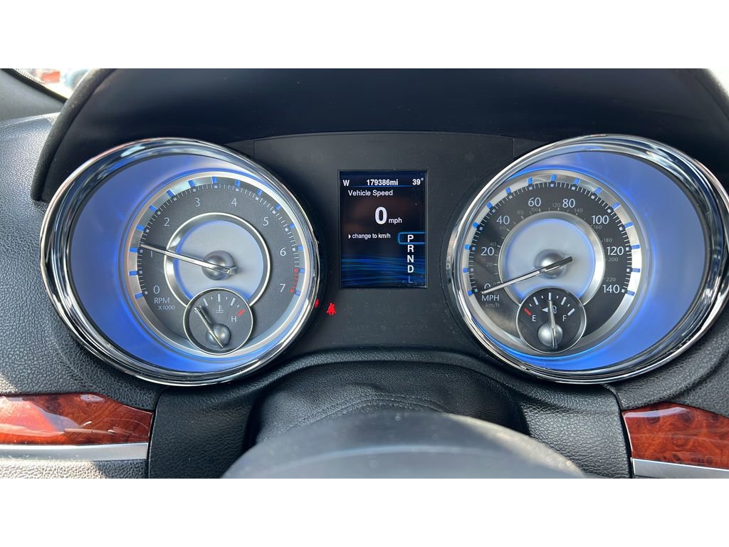Used 2014 Chrysler 300 image 15