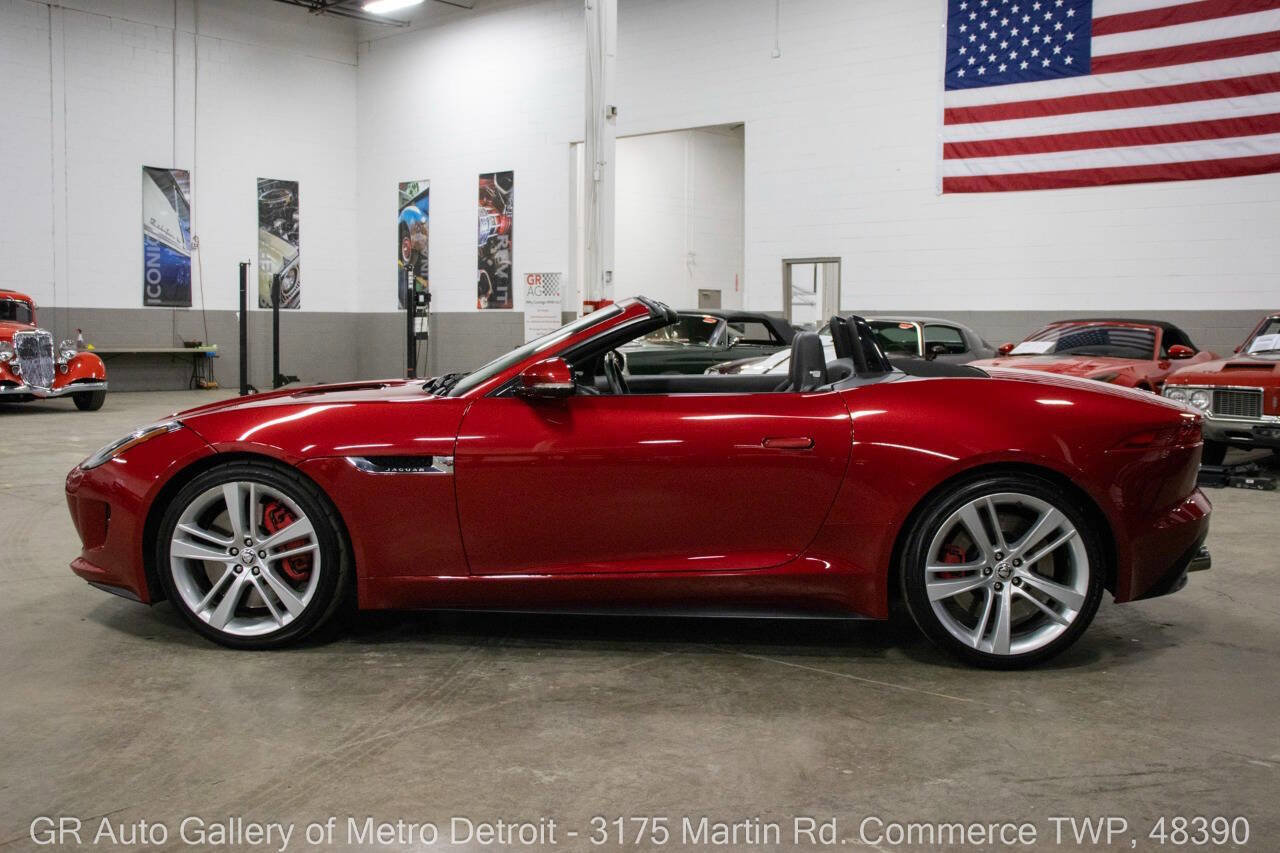 Used 2014 Jaguar F-TYPE S image 4