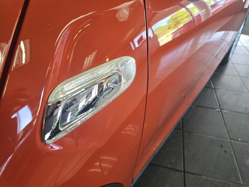 Used 2019 MINI Cooper S w/ Signature Upholstery Package image 30