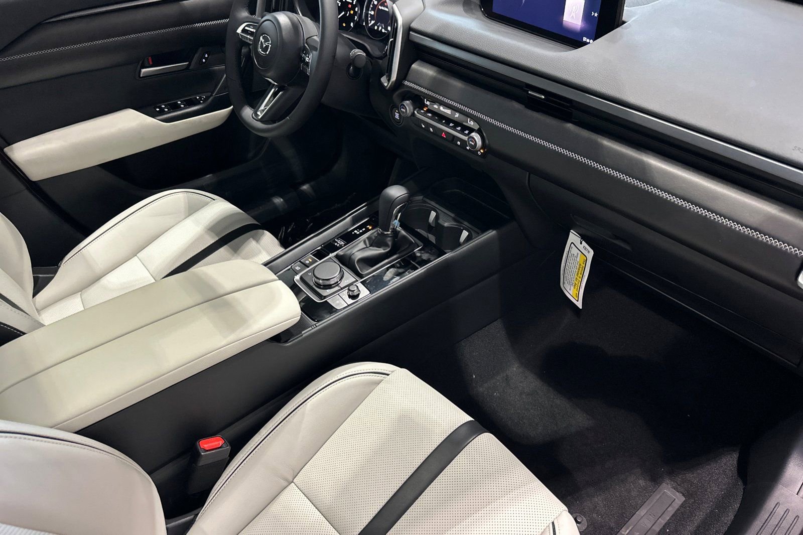 New 2026 MAZDA CX-50 AWD 2.5 S w/ Accent Package image 15