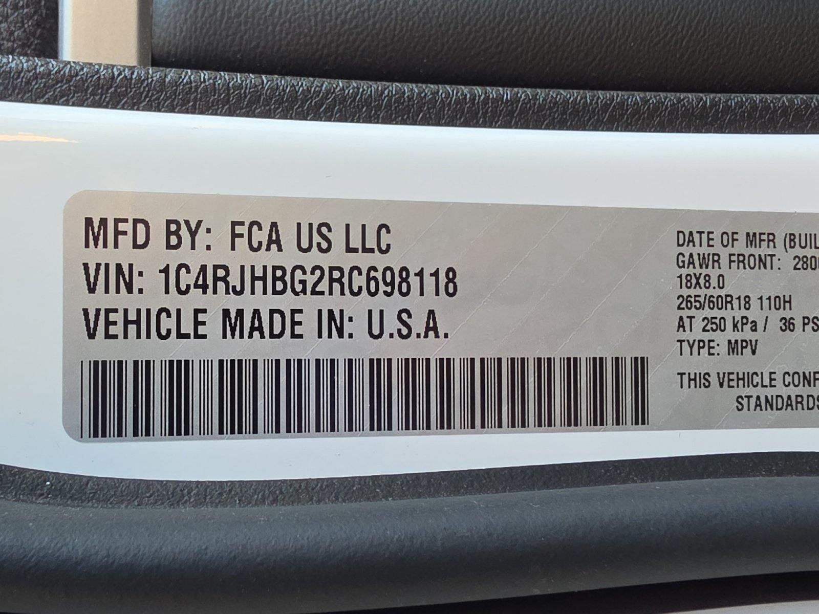 Used 2024 Jeep Grand Cherokee Limited w/ Luxury Tech Group II AWD/4WD image 37