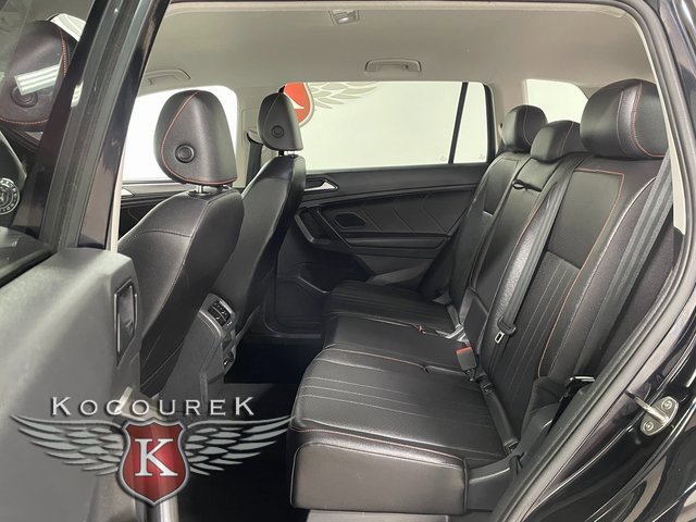 Used 2024 Volkswagen Tiguan Wolfsburg Edition image 20