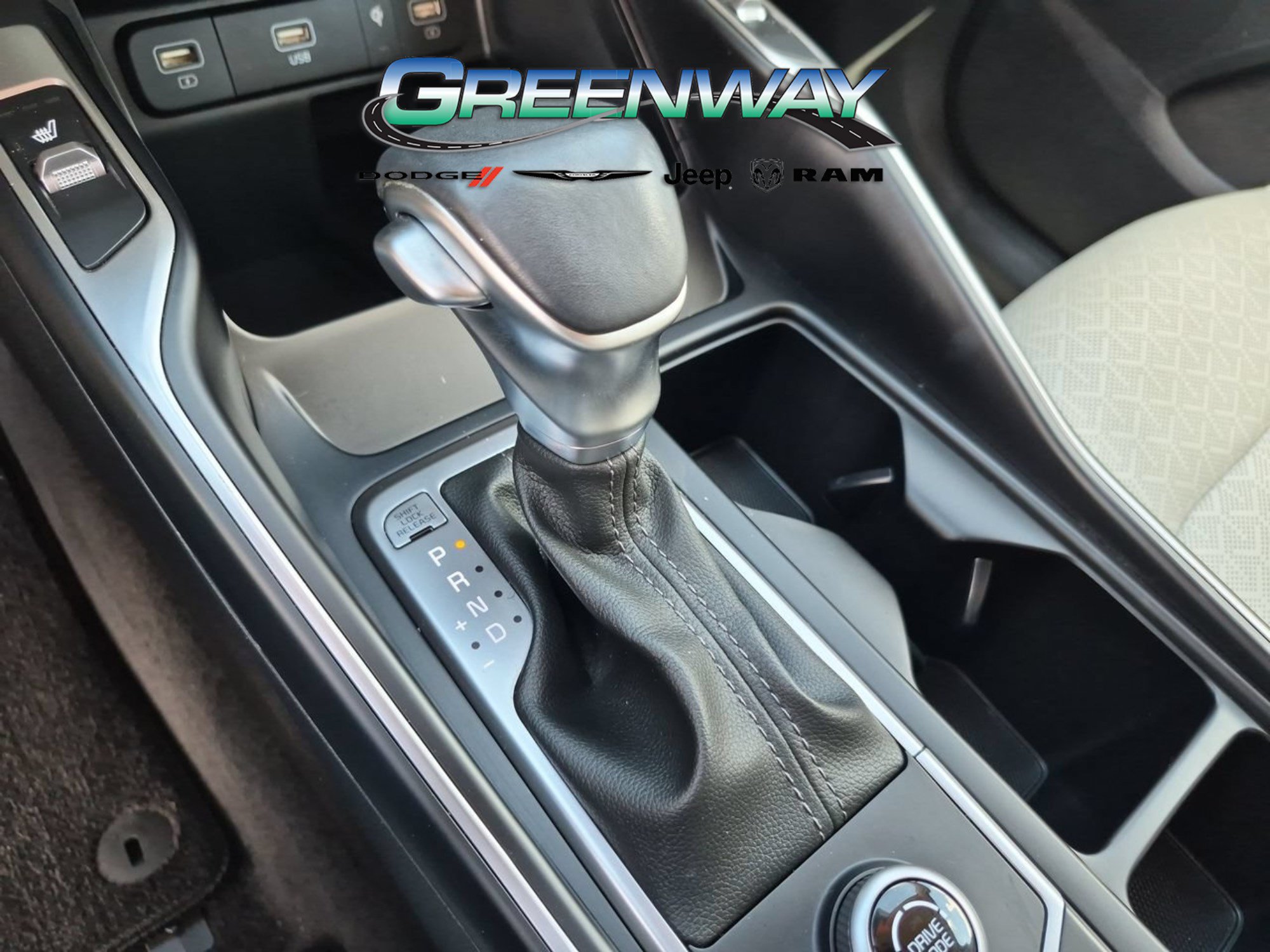 Used 2023 Kia Sorento S FWD image 21