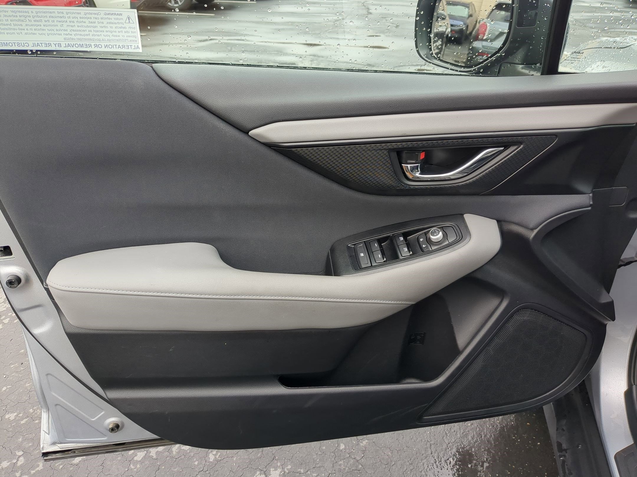 Used 2025 Subaru Outback Premium image 13