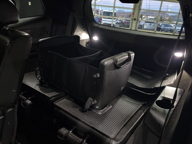 Used 2024 Cadillac XT6 Sport w/ Technology Package image 34