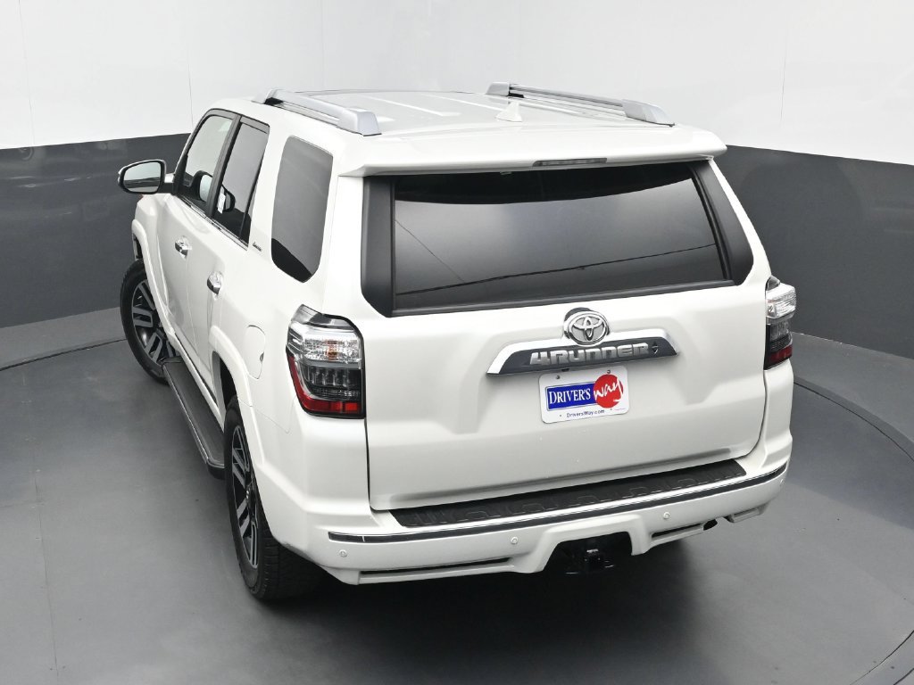 Used 2018 Toyota 4Runner Limited AWD/4WD image 34