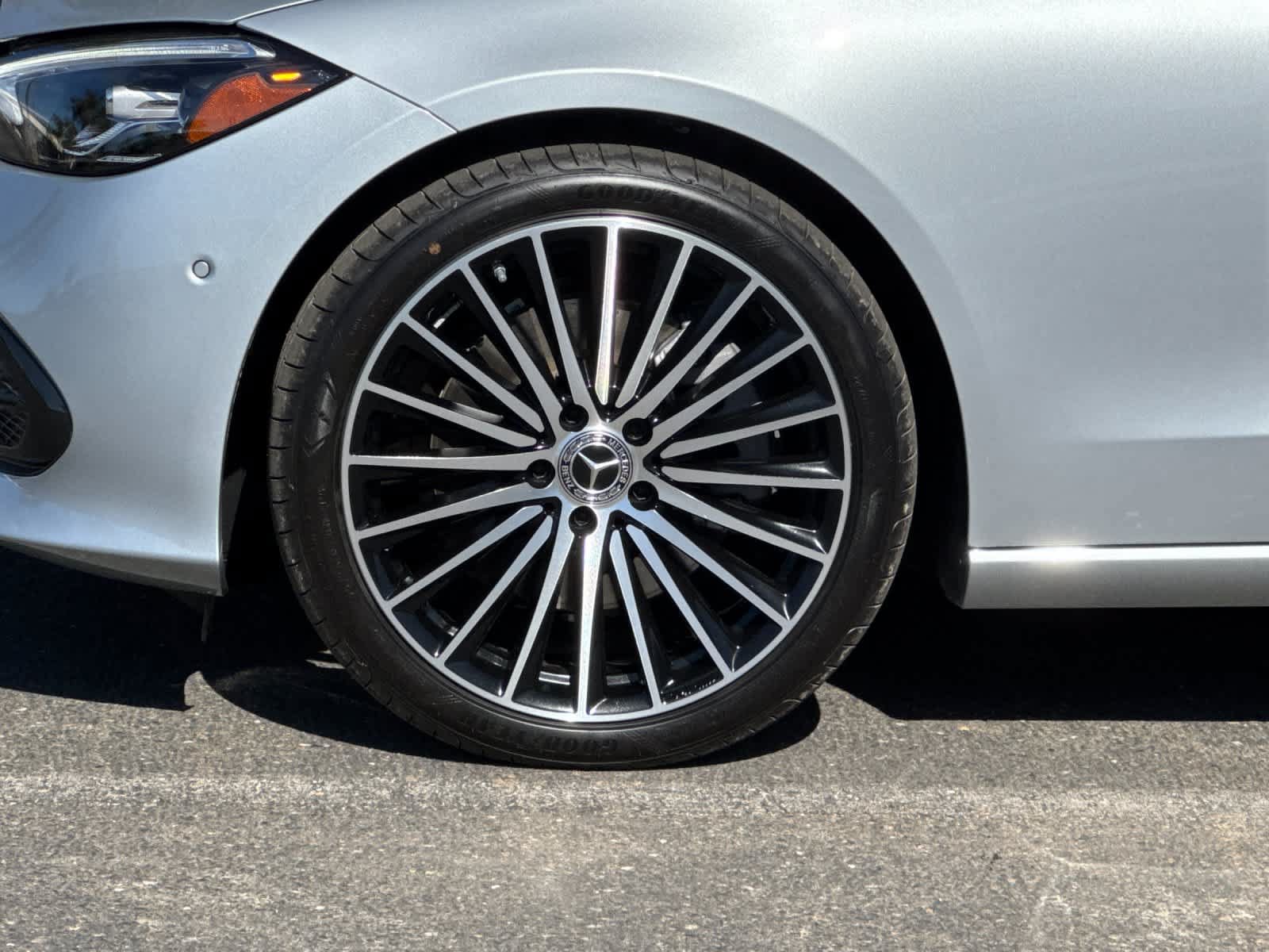 New 2026 Mercedes-Benz C 300 4MATIC Sedan image 23