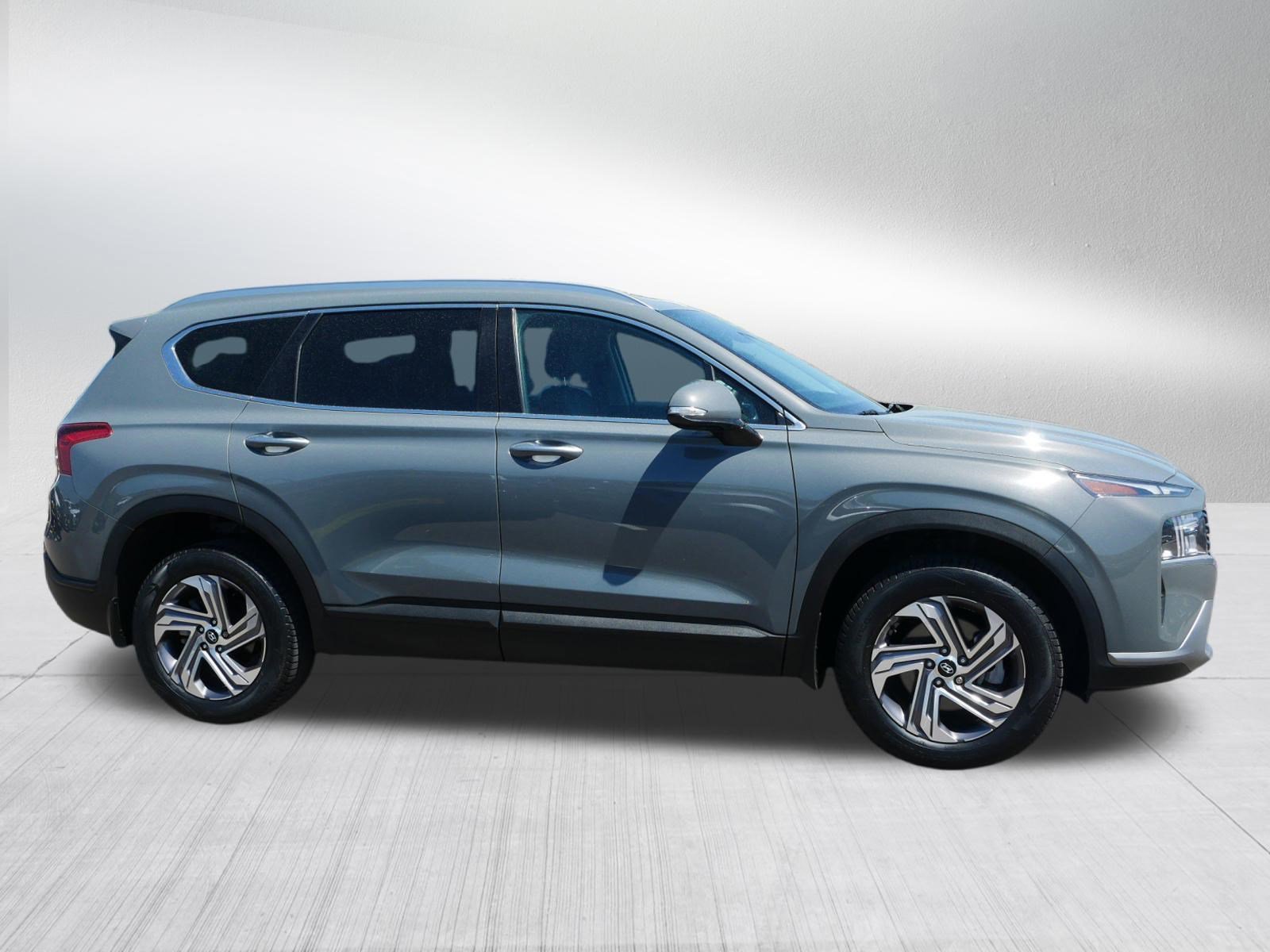 Certified 2023 Hyundai Santa Fe SEL w/ Winter Weather Package AWD/4WD image 8