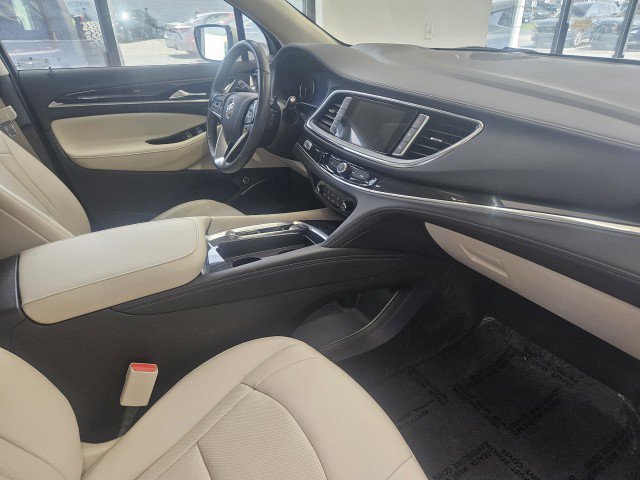 Used 2022 Buick Enclave Premium w/ Surround and Sites Package AWD/4WD image 16