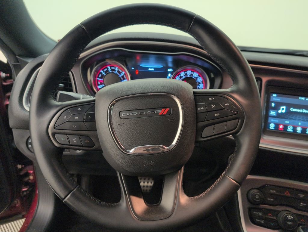 Used 2022 Dodge Challenger SXT image 41