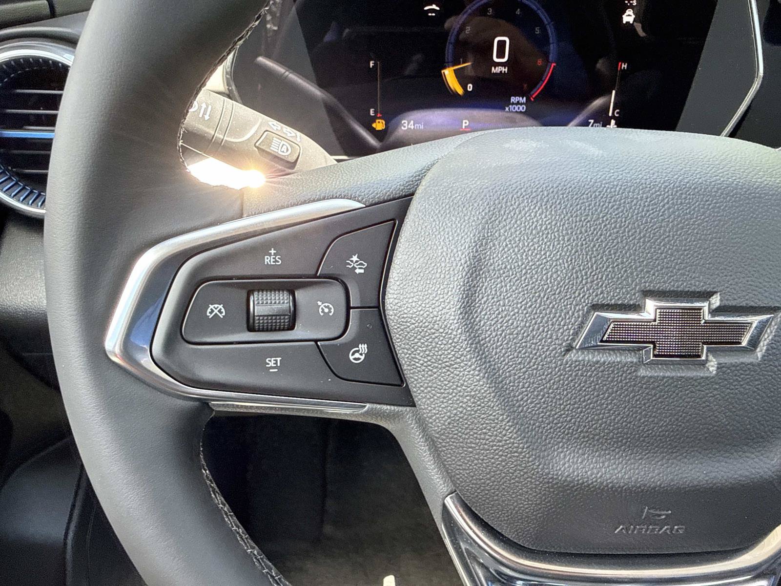 New 2026 Chevrolet Trax LT w/ Driver Confidence Package FWD image 15