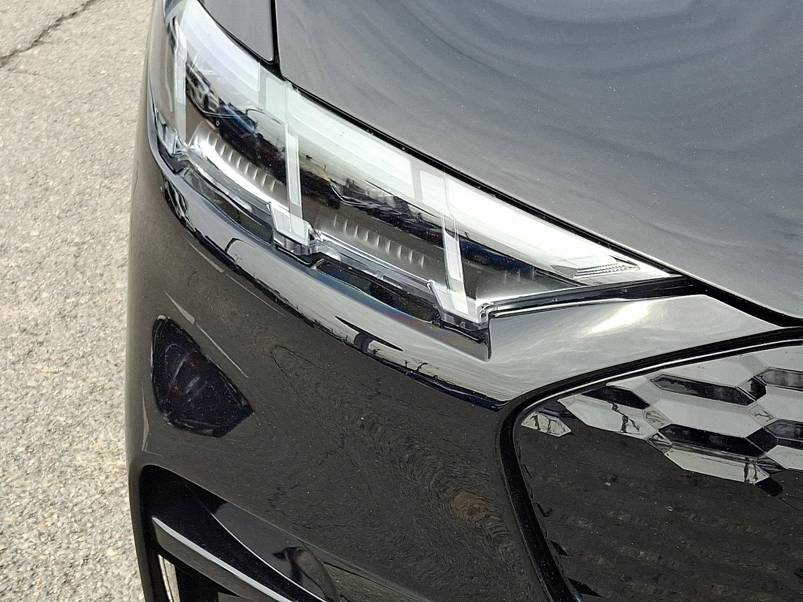 Used 2025 Ford Mustang Mach-E GT image 9