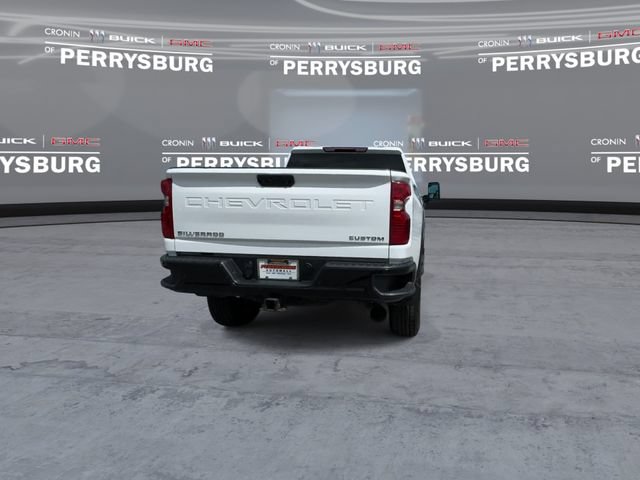 Used 2024 Chevrolet Silverado 2500 Custom w/ Custom Value Package AWD/4WD image 7