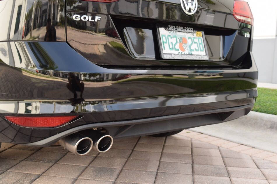 Used 2015 Volkswagen Golf TDI S FWD image 19