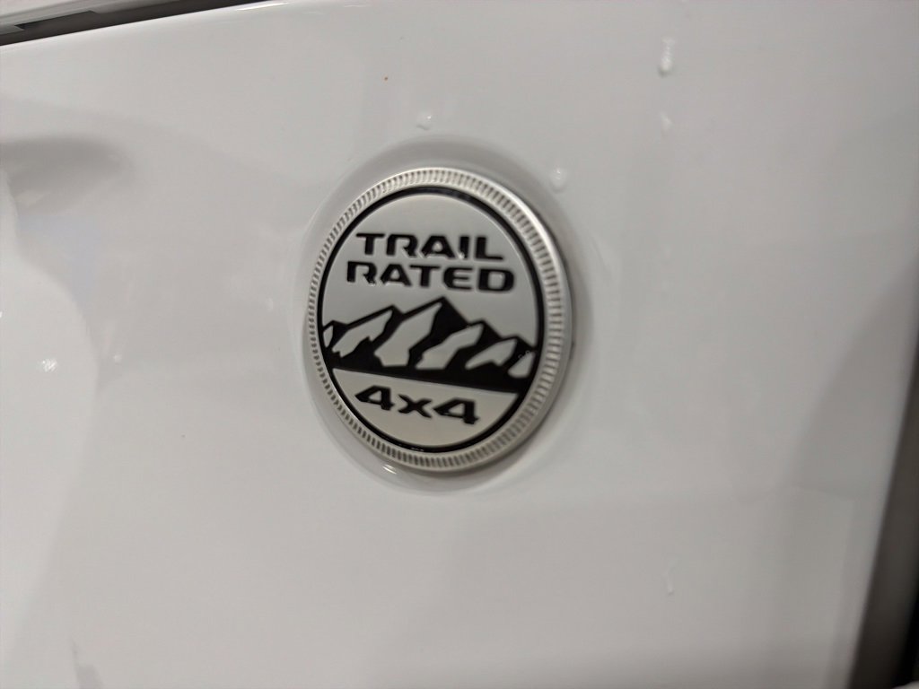 Used 2018 Jeep Wrangler Unlimited Sahara image 10