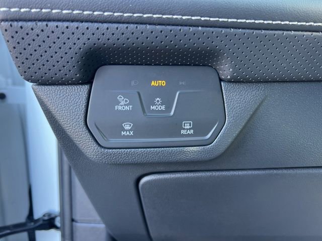 Used 2024 Volkswagen Atlas SE image 10