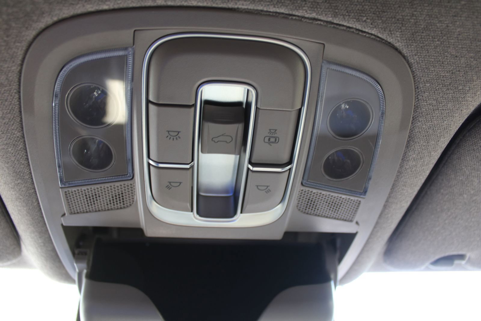 Used 2019 Hyundai Santa Fe Limited image 52