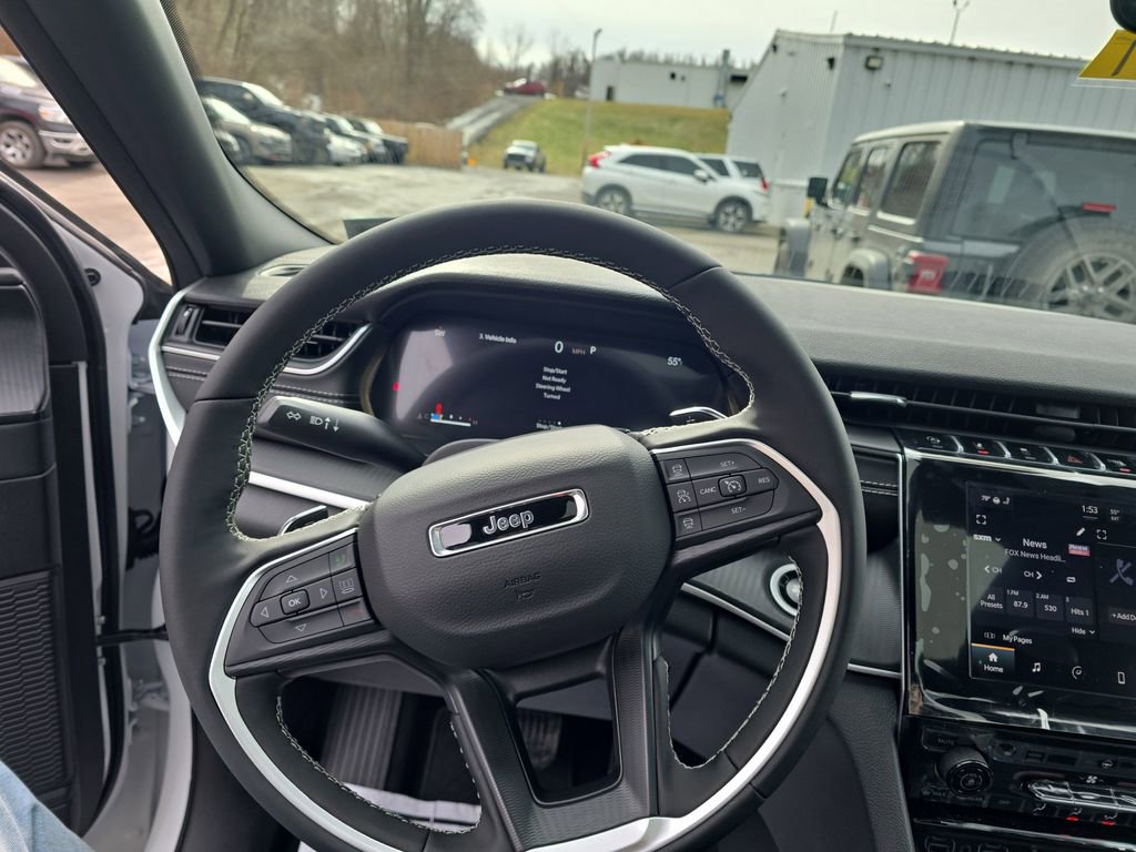 New 2026 Jeep Grand Cherokee Laredo X AWD/4WD image 17