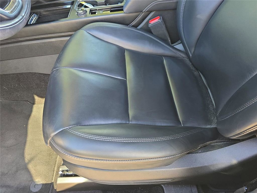 Used 2021 Lincoln Corsair FWD image 15