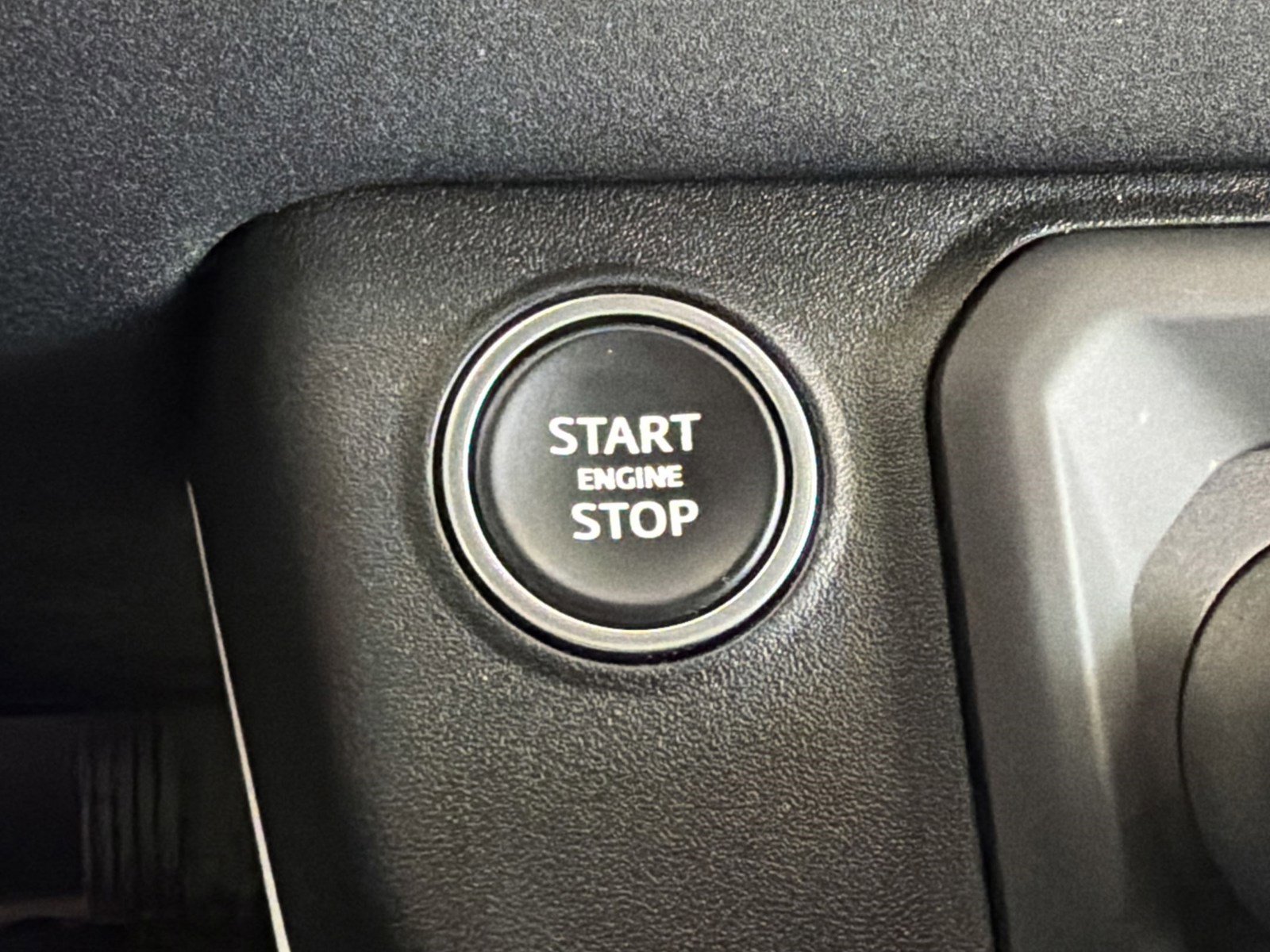 Used 2023 Land Rover Defender 110 S AWD/4WD image 27
