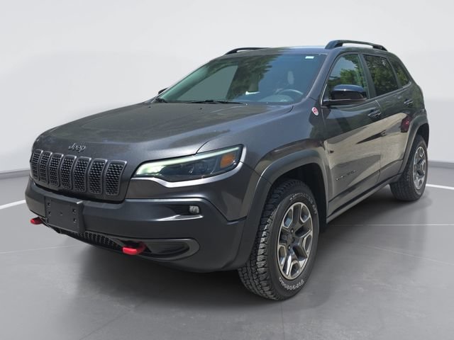 Used 2022 Jeep Cherokee Trailhawk w/ Comfort/Convenience Group AWD/4WD image 10